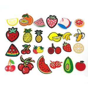 Bán Buôn Tùy Chỉnh Chenille Vá Cho Quần Áo Biểu Tượng Động Vật Trái Tim Dệt Sắt Trên Thêu Các Bản Vá Lỗi Tùy Chỉnh Thêu Vá Huy Hiệu - Product Image 5