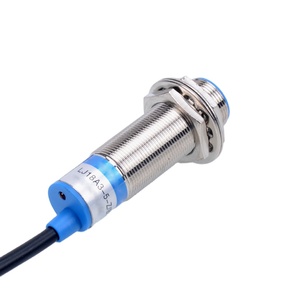 18mm Proximity <strong>Sensor</strong> Waterproof 10-30 VDC NPN PNP NO NC Short-Circuit Proof 5mm Sensing Distance Approaches Switch - Product Image 6