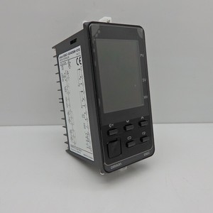 PLC用オリジナルブランドの新しい18 DINマルチレンジデジタル温度コントローラE5EC-QX4D5M-01 - Product Image 1