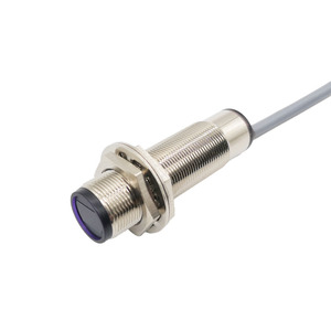 Sensor fotoeléctrico de cilindro DGKJ M18, sensor de reflexión difusa de alto rendimiento, distancia ajustable de 0-30cm - Product Image 1