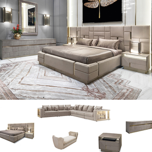 Soluzioni Chiavi in Mano per Progetti di Ville, Divani su Misura, Divano Moderno Curvo, Divani di Design Italiani di Lusso per la Casa - Product Image 2