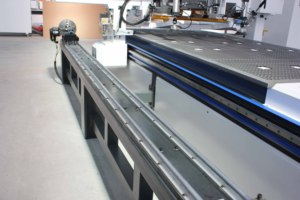Máquina enrutadora Cnc de cambio de herramienta automática Máquina Cnc de madera Atc Enrutador 1530 con eje de rotación 3D M-shine