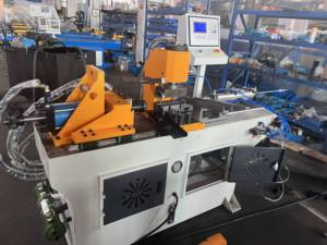 TM-40 automatische Be-und Entladen der Rohrend form maschine - Product Image 5