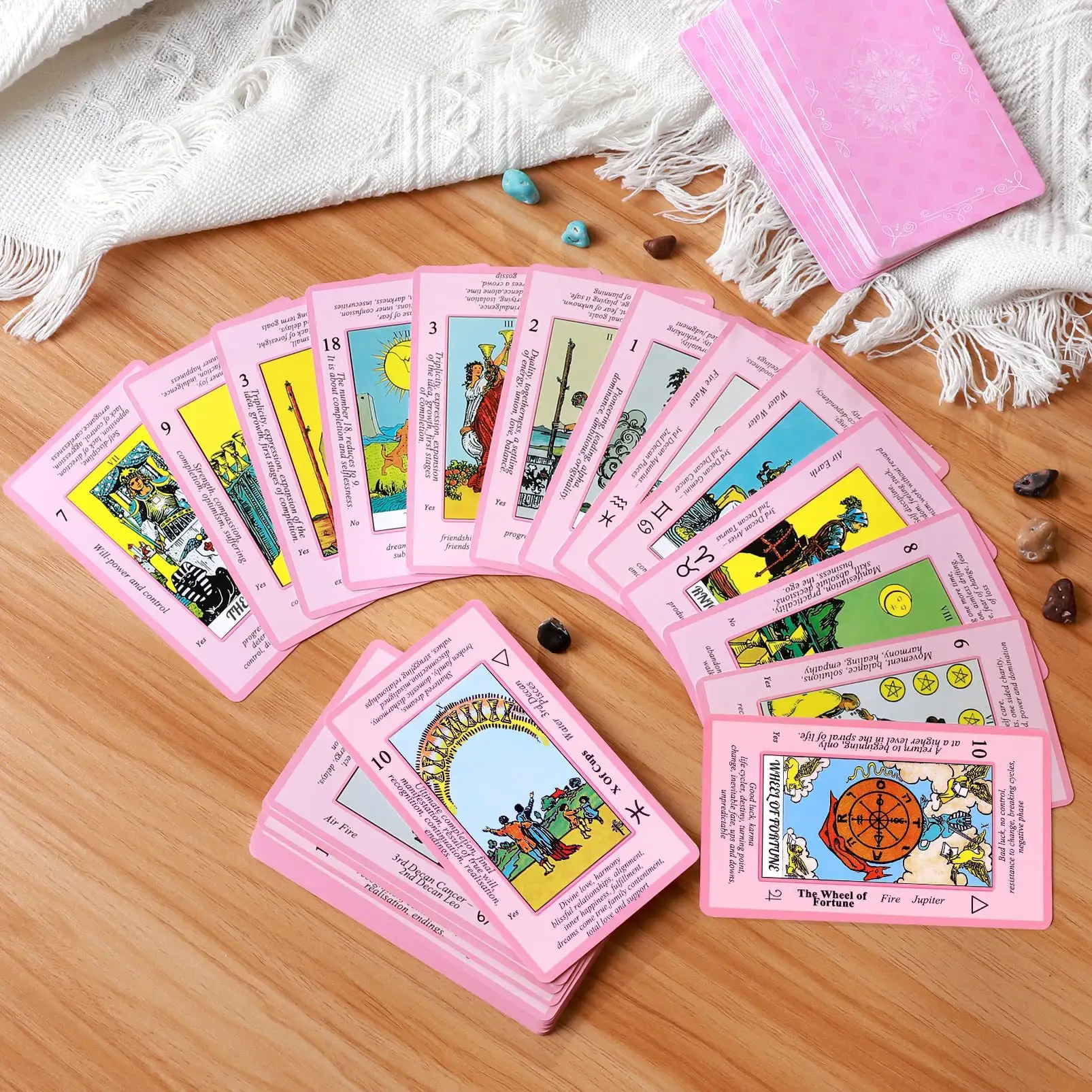 Disesuaikan Chip plastik kartu bermain papan Logo cetak kartu Poker emas Pink Tarot dengan Logo kustom untuk menyenangkan