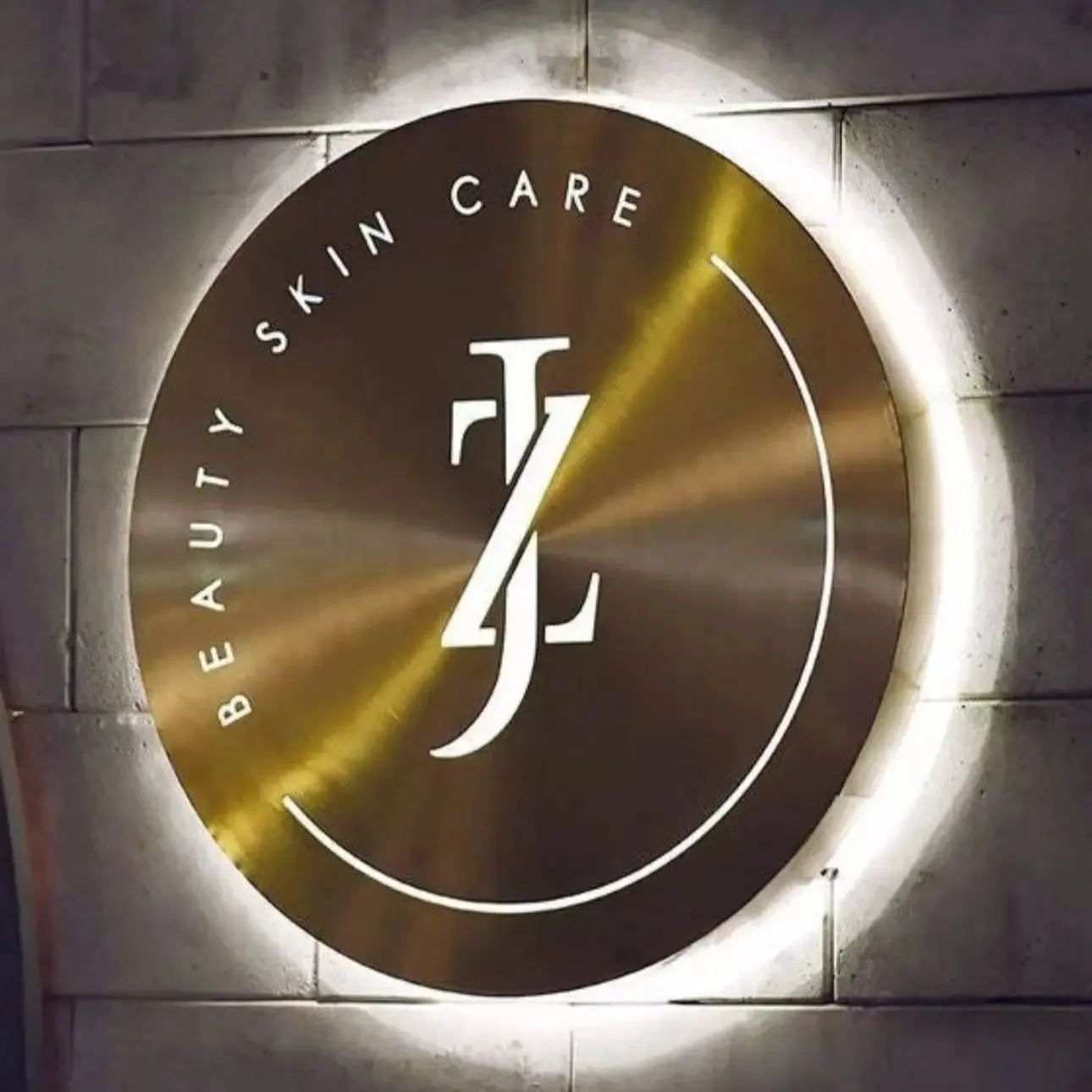 Светящийся знак 3D металлический логотип с подсветкой лазерная резка металлический офисный знак металлический световой короб светодиодный знак для бизнес-магазина логотип