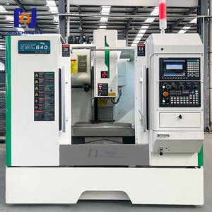 Centro de mecanizado vertical VMC640, fresadora CNC de 3 ejes, Máquina Herramienta de fabricante chino opcional de 4 ejes/5 ejes - Product Image 2