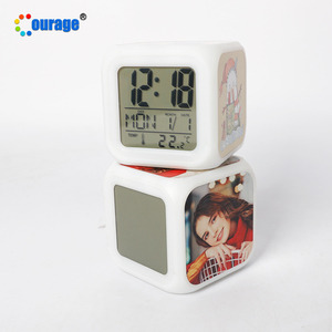 LEDライト付きスクエア昇華デジタル目覚まし時計 - Product Image 4