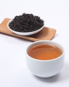 Pürüzsüz doku ve karmaşık Aroma ile yüksek kaliteli Da Hong Pao Oolong çay - Product Image 4