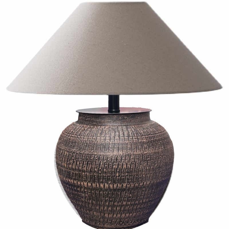 Jumping knife pattern earthenware pot table lamp D
