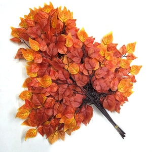 人工ブナの木の葉の茎シルクレッドグリーン3フォークブナの木の枝緑の植物壁花の装飾 - Product Image 2