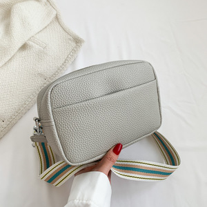 Özelleştirilmiş yeni Fashon omuz çantaları büyük kapasiteli yüksek kaliteli PU deri moda açık rahat bayanlar Crossbody çanta - Product Image 4