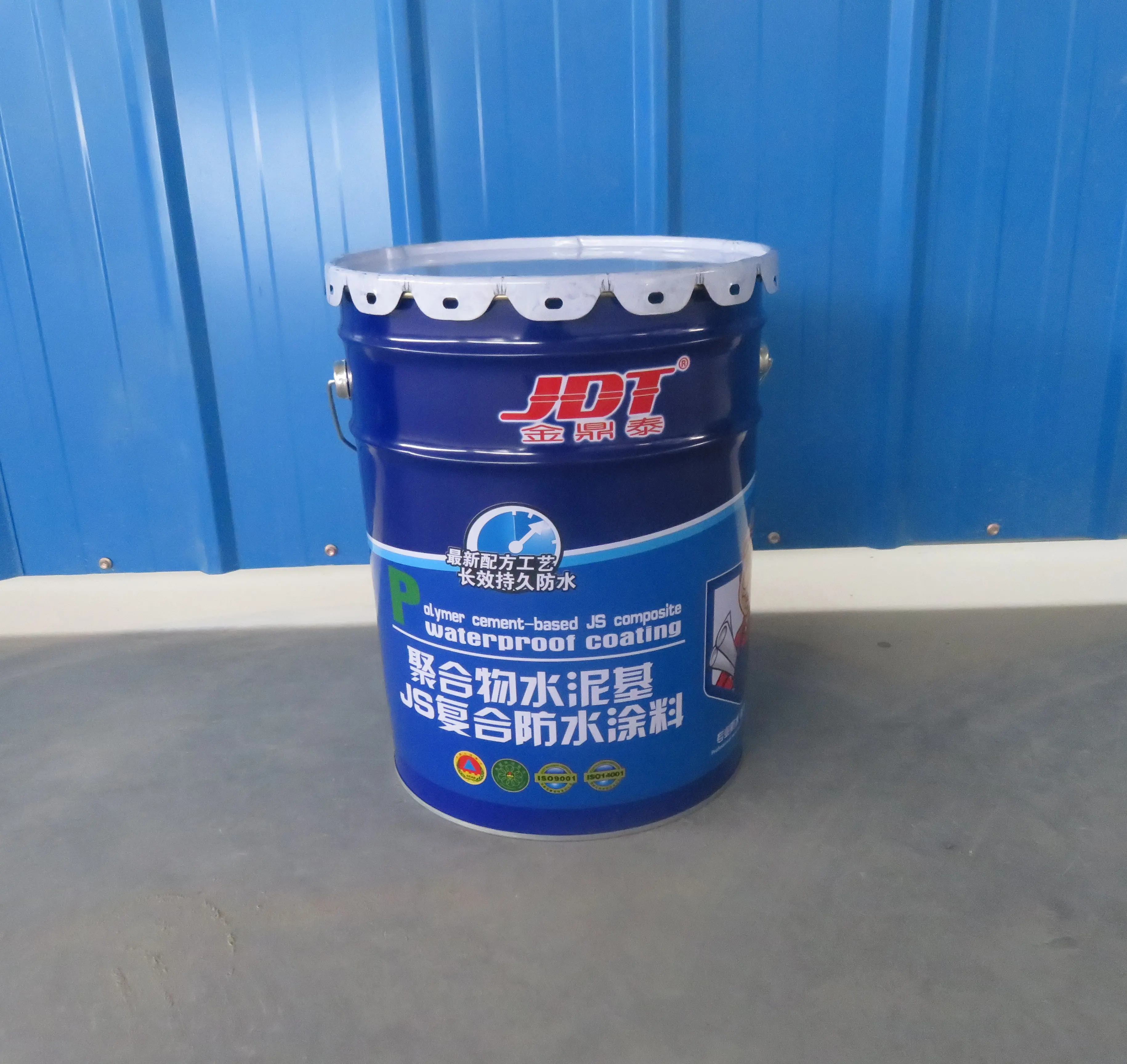 Polymer modified cement waterproof roof coating