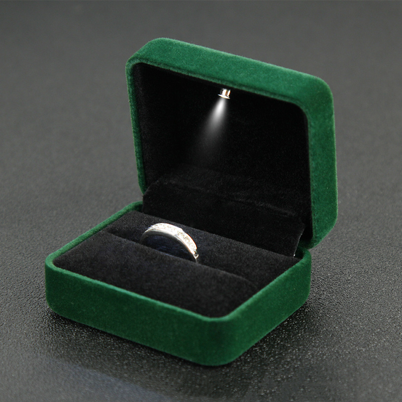 Green ring box
