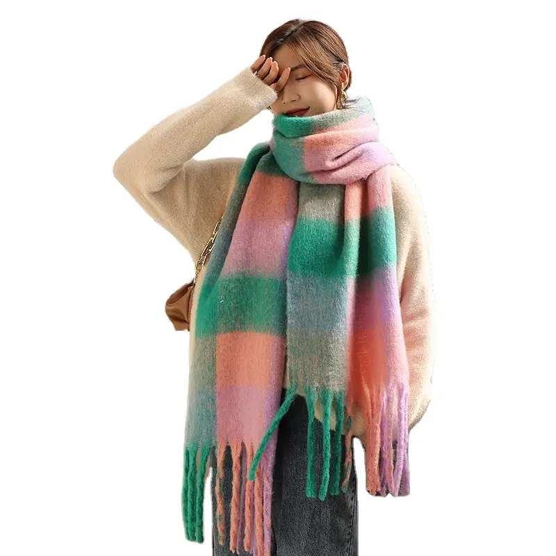 新しいデザインのスカーフチェックファッションデザイナースカーフ韓国版高品質の女性の冬のスカーフ