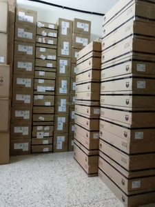 Punto de acceso empresarial para interiores de doble banda basado en la nube, serie AP7000, listo para red inalámbrica, con acceso a la red de la serie AP7000 - Product Image 6