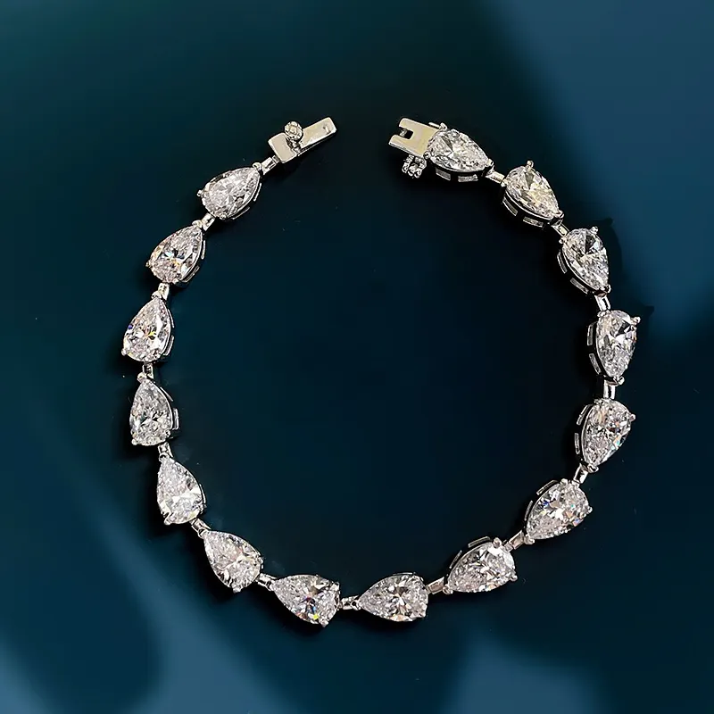 Nuovo braccialetto in argento S925 5*8 bracciale a forma di pera completo diamante alla moda e generoso in stile gioielli