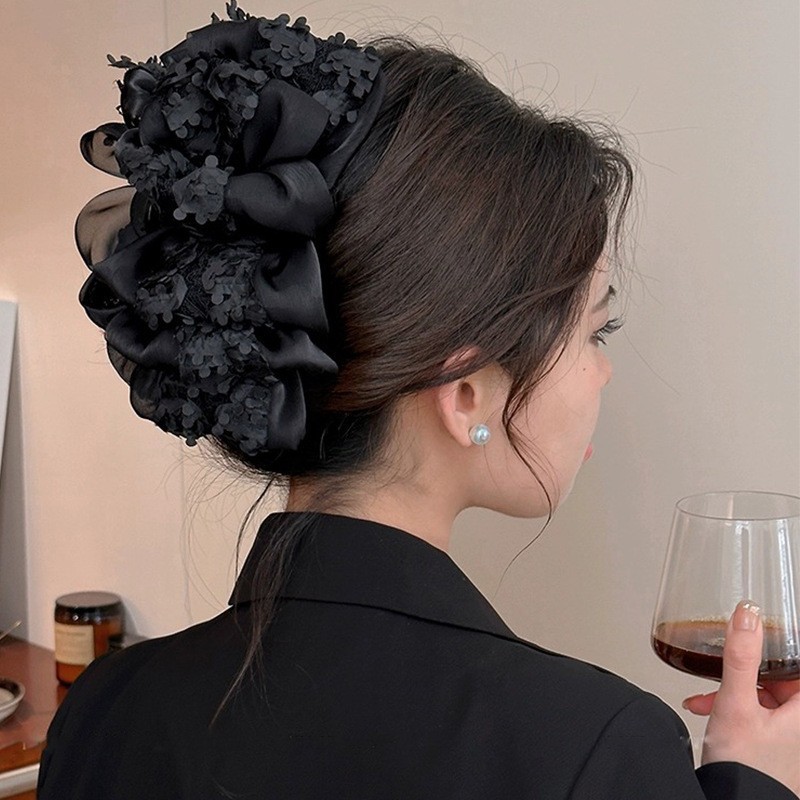16 3d lace puff style - black