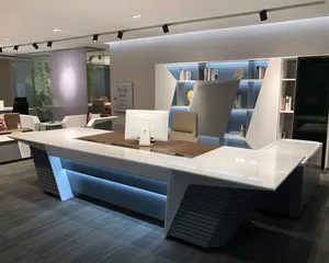 热销现代豪华办公家具桌，白色油漆中密度纤维板大老板办公电脑桌