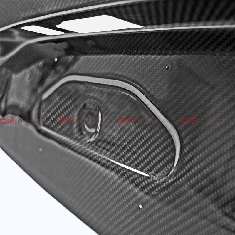 คาร์บอนแห้ง