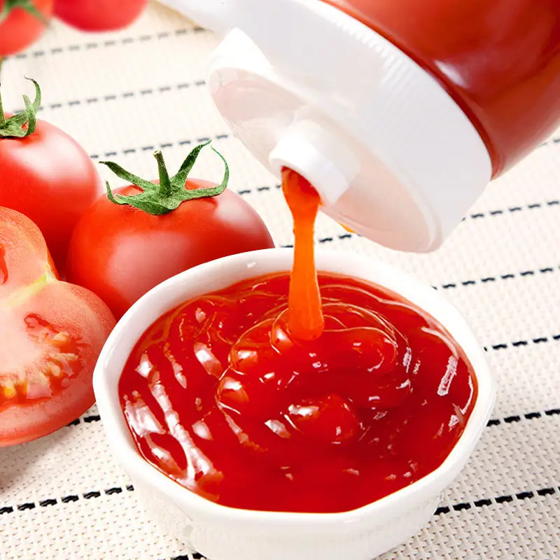 Alta qualità pasta di pomodoro imballato stagno facile aprire il prezzo di fabbrica all'ingrosso Ketchup