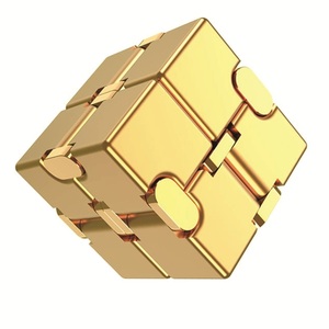 Sang trọng Infinity Cube thủ nhôm hợp kim <span class=keywords><strong>Fidget</strong></span> kim loại EDC Cube <span class=keywords><strong>Fidget</strong></span> Slider Neon cầu vồng bàn <span class=keywords><strong>Spinner</strong></span> Cube <span class=keywords><strong>Fidget</strong></span> Đồ chơi - Product Image 6