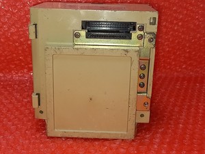 Neue und originale SPS Sysmac C200HCPU03 Programmier bare Steuerung C200HME831 Speicher einheit SPS-Programmier steuerung - Product Image 5