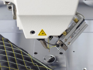 Second Hand Jukis 224EN 6030 Pattern Sewing Machine <strong>Computer</strong> Controlled <strong>Cycle</strong> Sewing Machine with Input <strong>Function</strong> 600*300mm