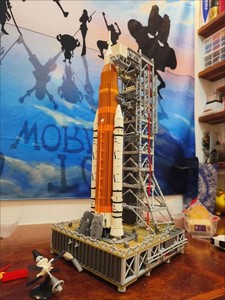 ชุดแม่พิมพ์ของเล่นชุดบล็อกตัวต่อจรวด SLS 3601 10341ระบบการเปิดตัวพื้นที่ใหม่ - Product Image 2