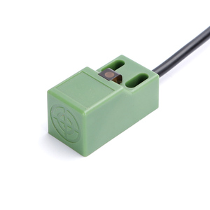 正方形誘導近接スイッチ金属誘導制限センサーSN04-N DC 3線NPNノーマルオープン24V - Product Image 6
