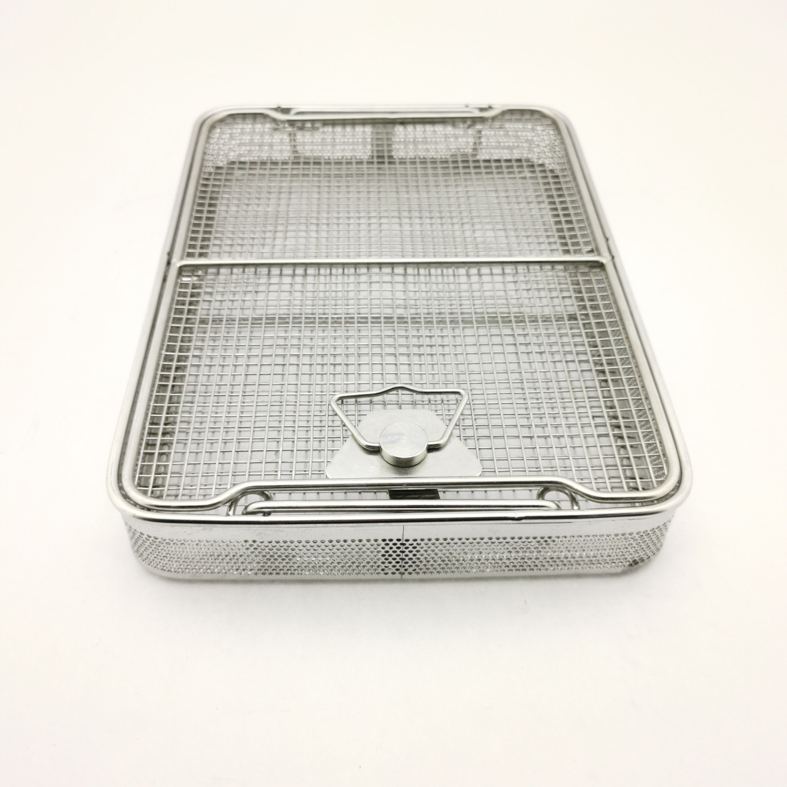 สีเทาอ่อน