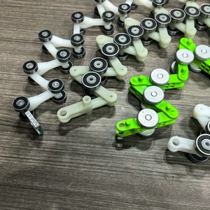 Thang cuốn phụ tùng slewing chuỗi 17 phần ròng rọc nhựa & kim loại - Product Image 2