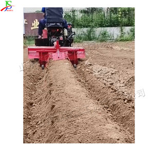 חוות אוטומטית חקלאית רוטרי גרוזלת מחציצת מכונת מחצלת שיפור קרקע מטלטלת רוטרי בשדות
