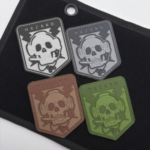 KT nguy hiểm nguy hiểm Chiến Thuật Sọ Lính Đánh Thuê tinh thần Thêu Vải Ren 3D vá cho hat armband PVC mềm nhựa dạ quang - Product Image 4