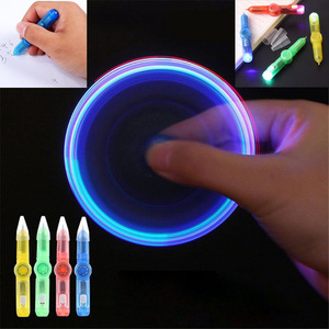 Đa Chức Năng Sáng Tạo <span class=keywords><strong>Fidget</strong></span> Tay <span class=keywords><strong>Spinner</strong></span> Bút Chống Căng Thẳng LED Nhựa Bút Giải Nén Đồ Chơi - Product Image 1