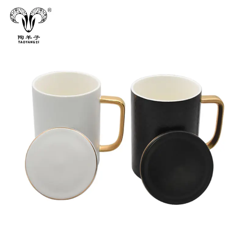 Caneca de café cerâmica preta e branca, caneca de café europeu com borda dourada
