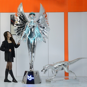 Nhà Máy Tùy Chỉnh Cuộc Sống Kích Thước Sợi Thủy Tinh Sáng Nữ Robot Hajime Sorayama Điêu Khắc Cho Trang Trí Nội Thất - Product Image 4