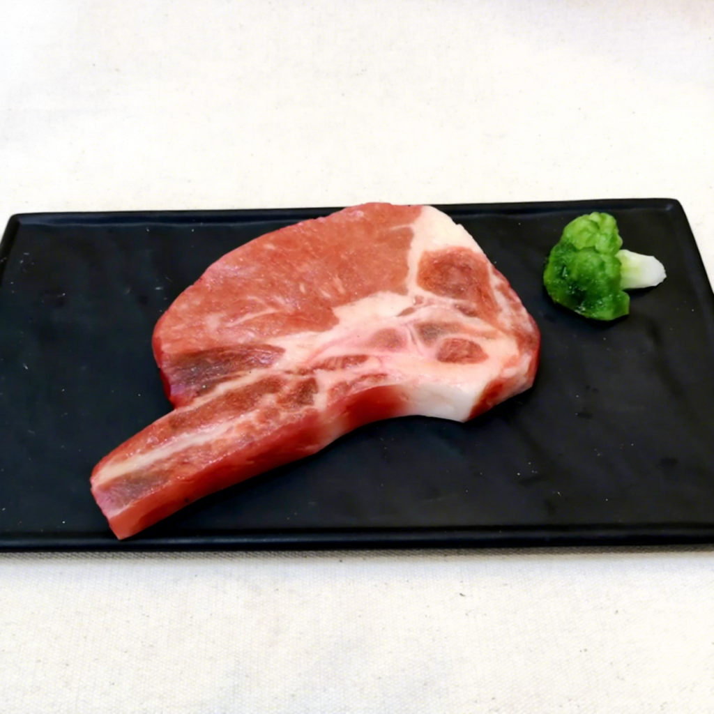 Tomahawk bordeaux foncé 18*11 cm