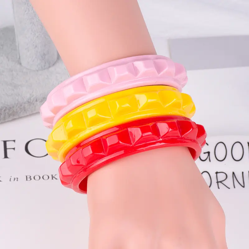 New Colorful Thick Resin Bangle Bracelet Sporty Silicone Rivet Wrist Bracelet