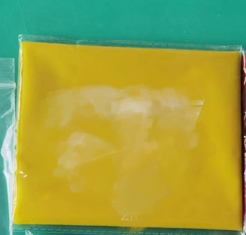 Jaune