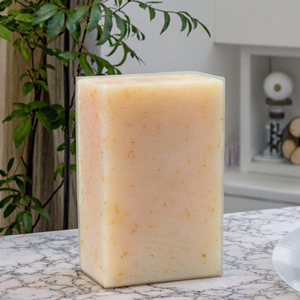 Sapone da Bar fatto a mano organico personalizzabile OEM per tutti i tipi di pelle-disponibile all'ingrosso - Product Image 1