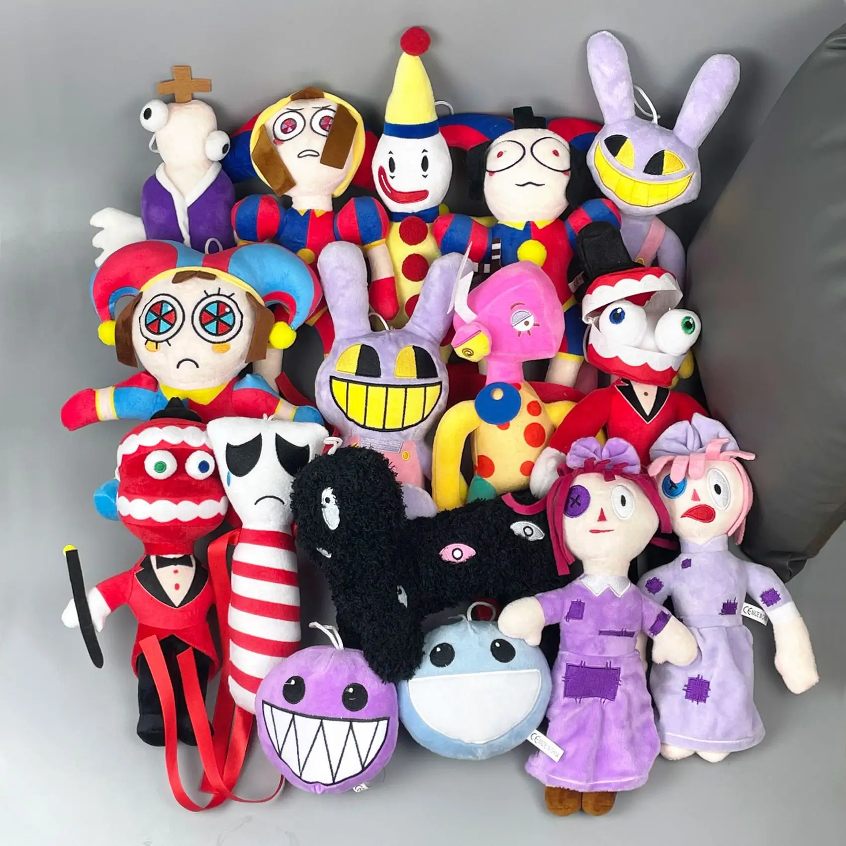 Nuevos juguetes de peluche Personaje de juego de dibujos animados creativos Muñecas suaves The Amazing Digital Circus Jax Plushies