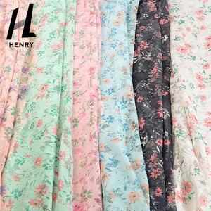 China Hersteller New Design Custom Frühling Blumenmuster Polyester Druck Tüll Mesh Stoff für Lady Kleid - Product Image 4