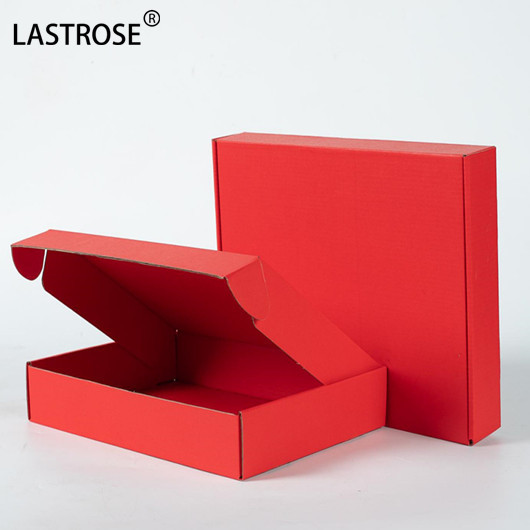 buzón de correo rojo