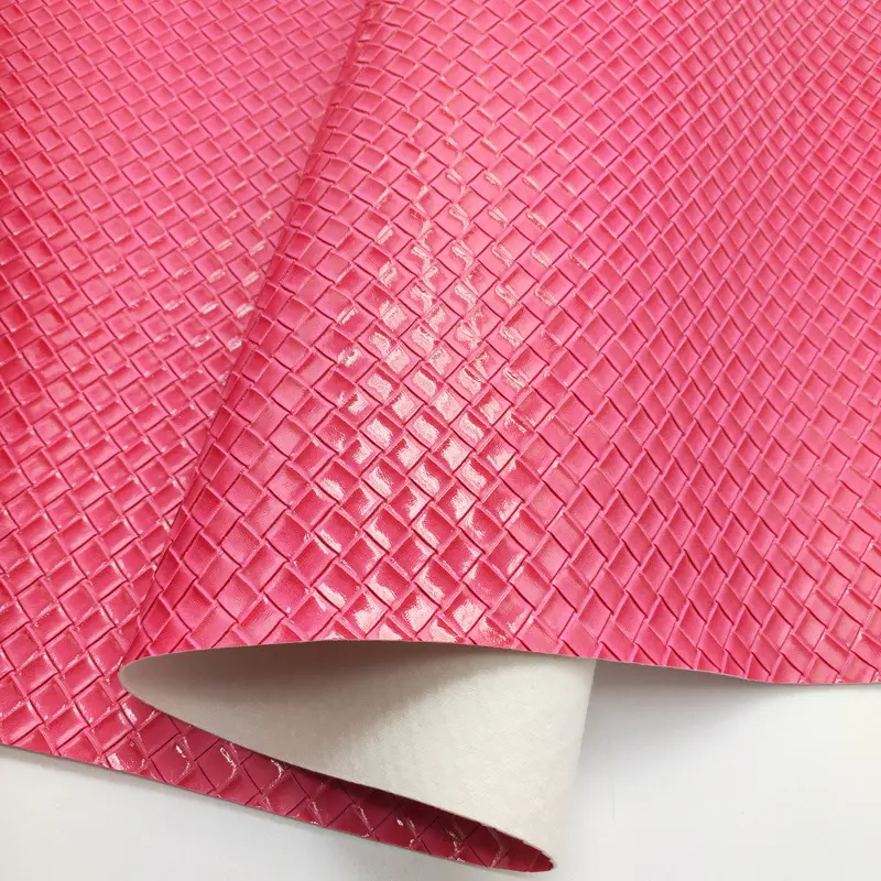Nuevo patrón de tejido de PVC en relieve, tela de piel sintética Artificial tejida de dos tonos Vintage para zapatos, paquete de joyas, bolso, equipaje,
