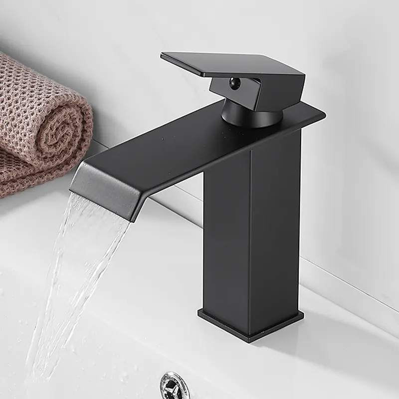 EVOMAX Morden nero quadrato forma miscelatore ponte montato cascata rubinetto del lavabo
