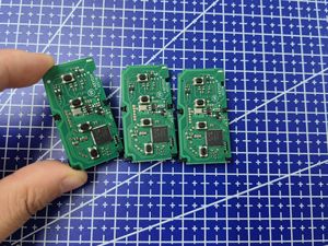 KEYDIY TB01 Smart Key ระยะไกลสำหรับ Toyota LAND CRUISER/ROYAL ROYAL/ KLUGER/TUNDRA พร้อม8A รองรับชิปบอร์ด0020พร้อม Key Shell - Product Image 3