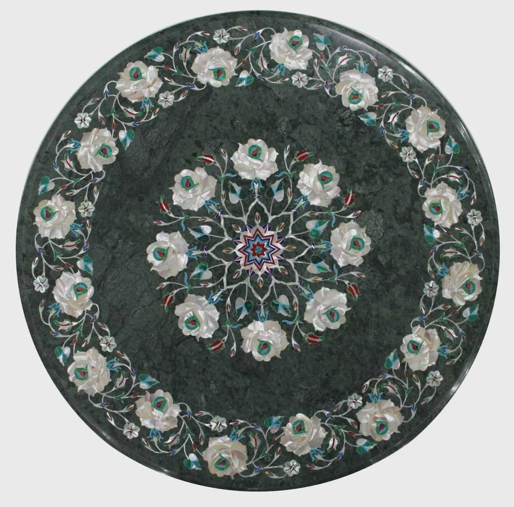 สีเขียว