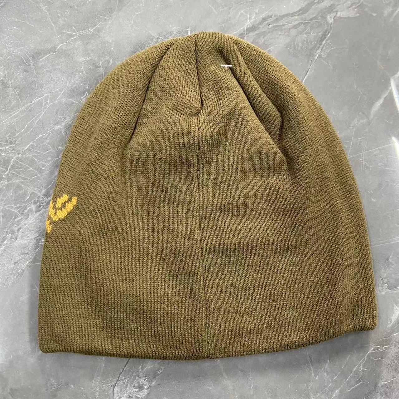 Camel green