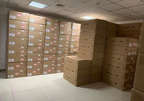 C1200-48P-4X Ethernet-Netzwerk-Switch PoE stapelbar SNMP QoS VLAN aktiviert verwendet, aber auf Lager