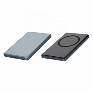 Banco de energía inalámbrico de metal magnético súper fino de 15W, 5000mAh, PD20W, Banco de energía de carga rápida con salida de entrada tipo C para iPhone 15 - Product Image 1